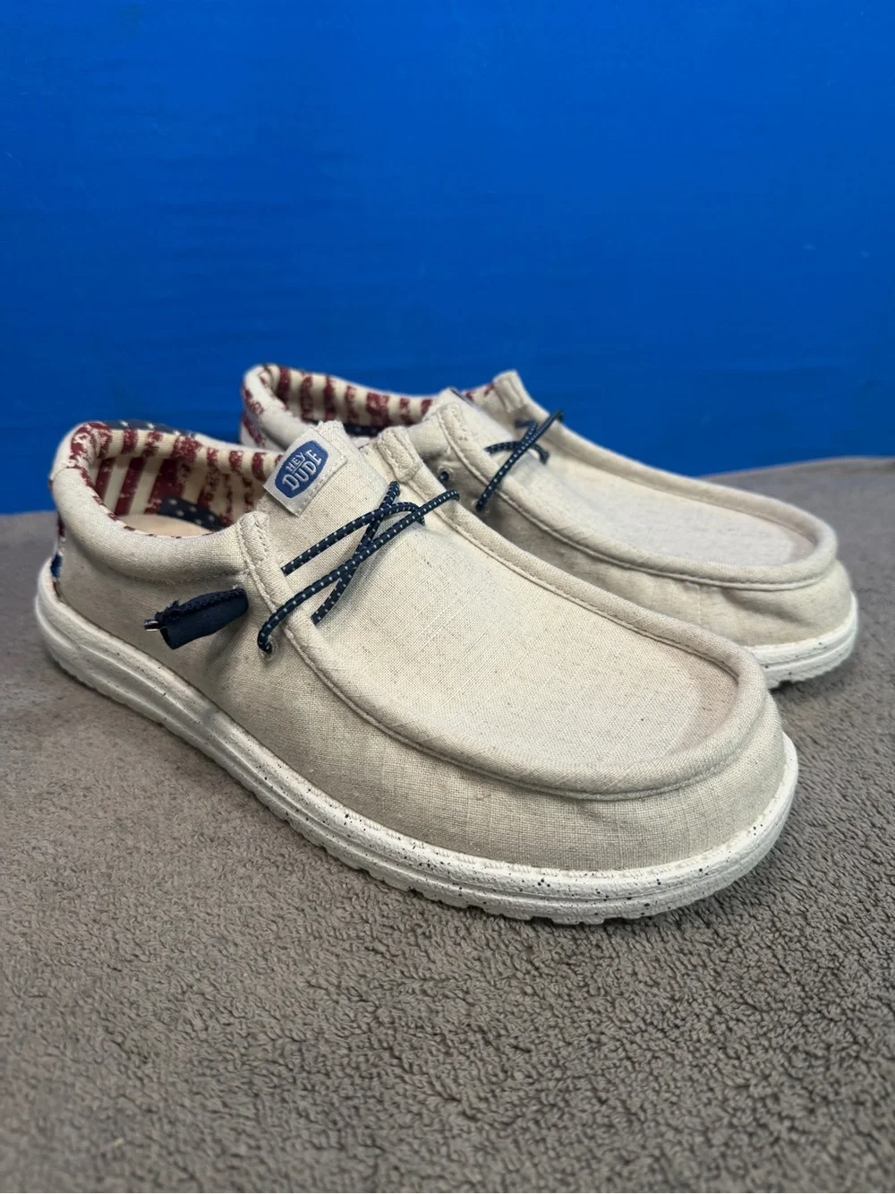 Hey dude Wally patriotic Brand new